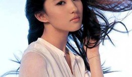 刘亦菲爆料李易峰视频,背后真相令人震惊！